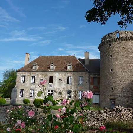 Au Château De Sallebrune Hébergement de vacances